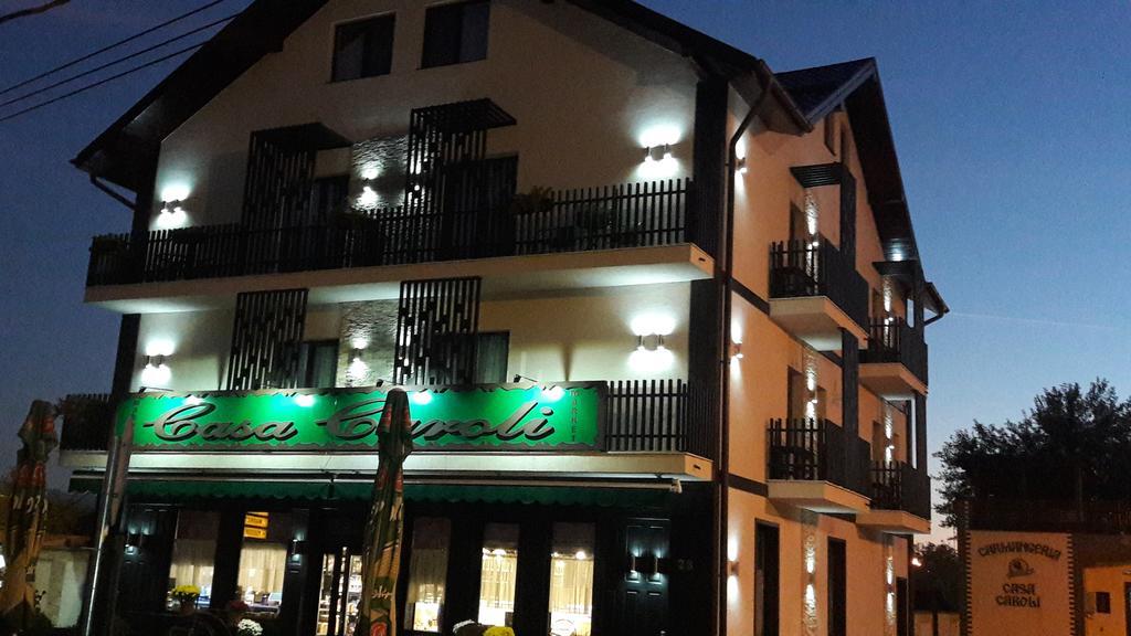 Casa Caroli Hotel Zsilvásárhely Kültér fotó